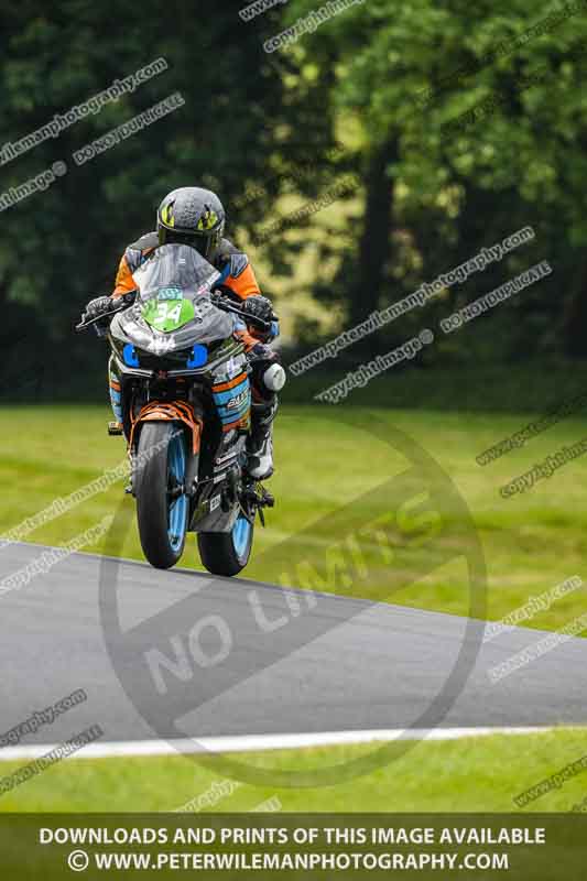 cadwell no limits trackday;cadwell park;cadwell park photographs;cadwell trackday photographs;enduro digital images;event digital images;eventdigitalimages;no limits trackdays;peter wileman photography;racing digital images;trackday digital images;trackday photos